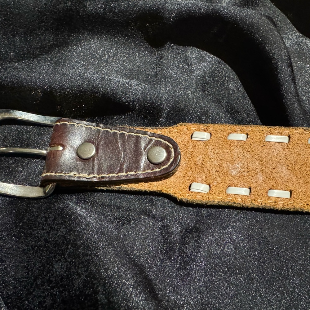 Western Cowboy Belt w/Cream Laced Leather Edging - Sz. 40 - Picture 9 of 12